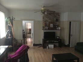 Building Photo - 53 S 18th St