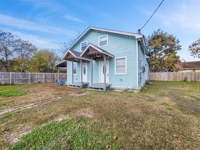 Building Photo - 7301 Avenue K Ave