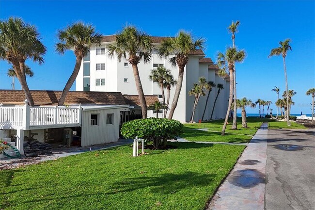 Building Photo - 2100 Benjamin Franklin Dr