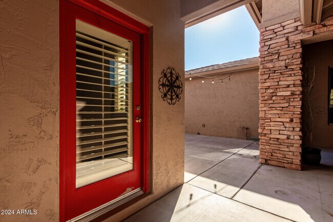 Building Photo - 24008 S Starcrest Dr