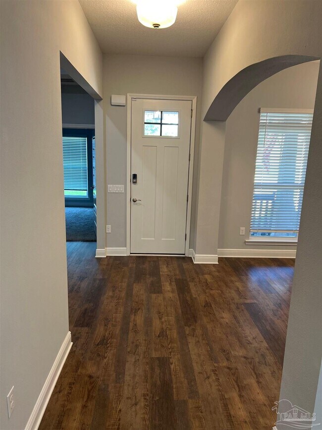Building Photo - 5779 Dunbar Cir