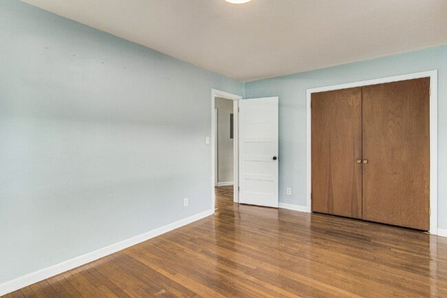 Building Photo - Beautiful East Hill home located in one of...