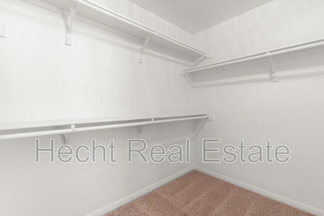 Building Photo - 3117 Douglas Fir Dr