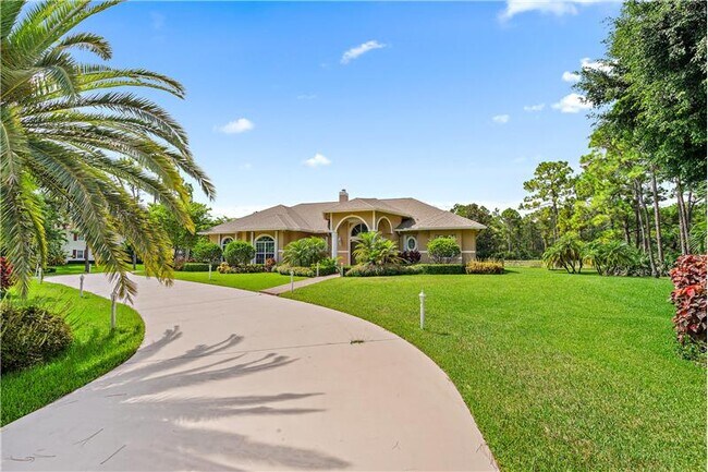 Building Photo - 7480 150th Ct N