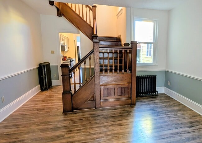 Building Photo - 26 N 6th St