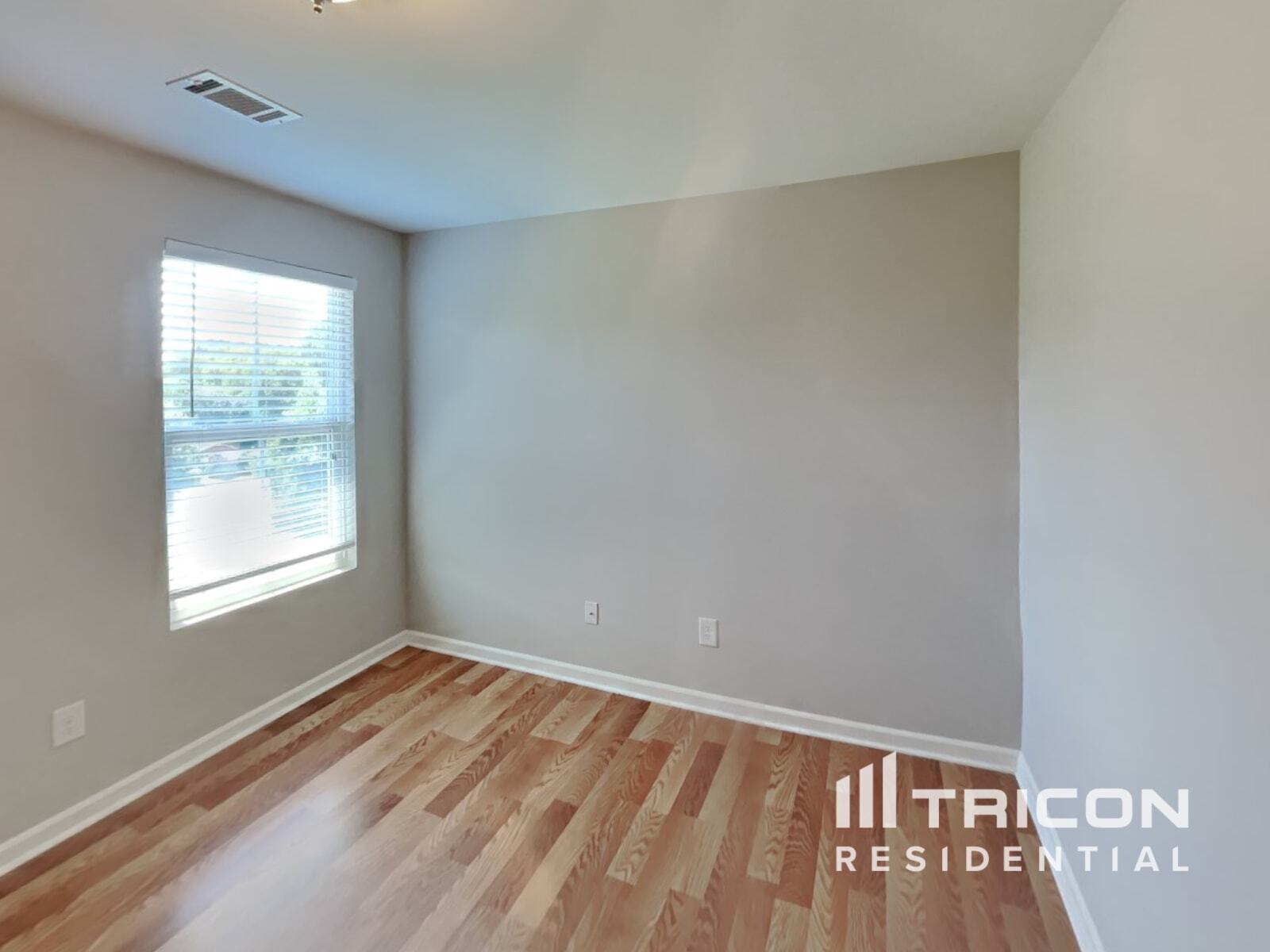 Building Photo - 108 Alred Cir