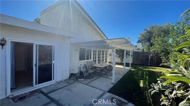 Building Photo - 24851 Oak Creek Ln