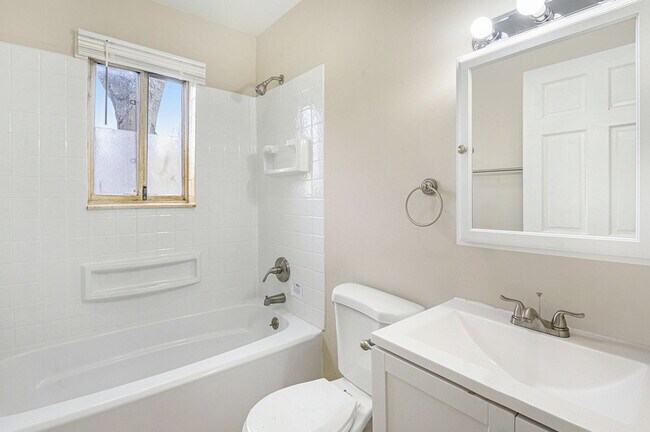 Building Photo - 4299 N Belsay Rd