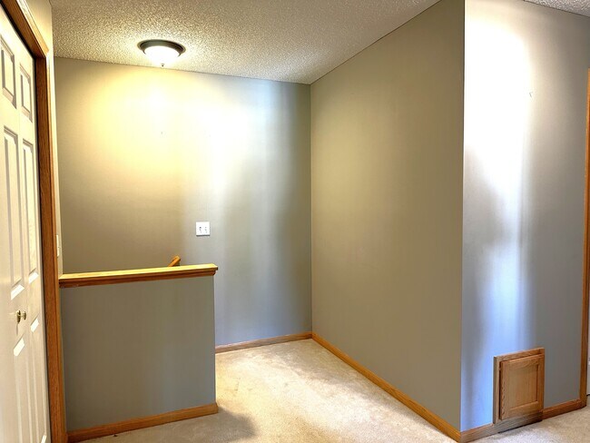 Building Photo - 10838 181st Ln NW