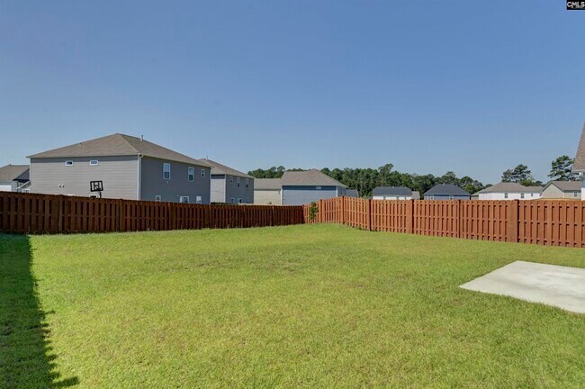Building Photo - 728 Bustling Br Ln