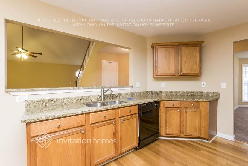 Building Photo - 2961 Tiffany Mazelle Ct
