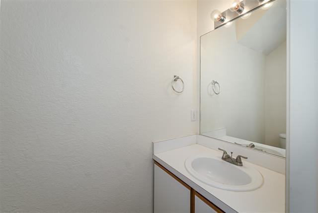 Building Photo - 234 Baylor Dr