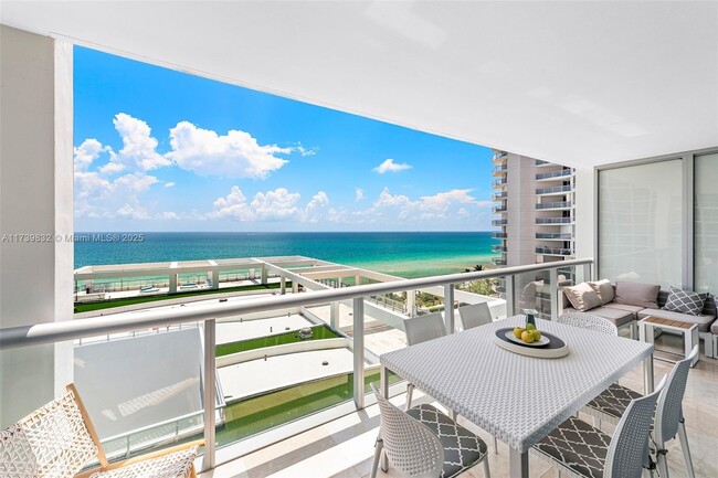 Primary Photo - 6799 Collins Ave