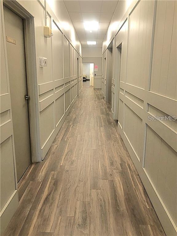 Building Photo - 400 Island Way