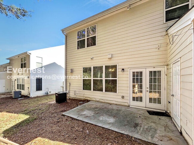 Building Photo - 2221 Nottley Dr