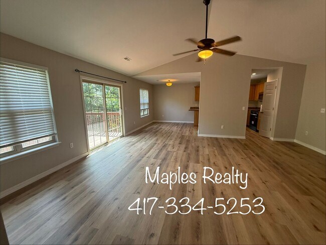 Building Photo - 141 Scotch Pine Ct