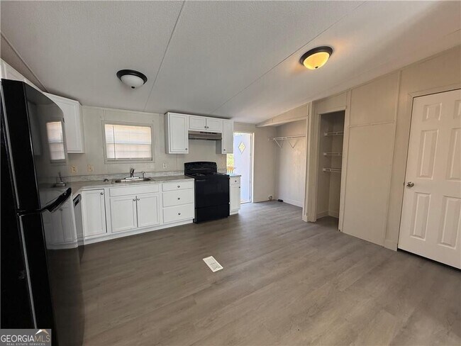 Building Photo - 3949 GA-254