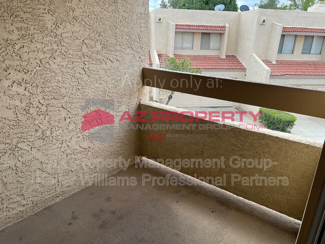 Building Photo - 4766 W New World Dr