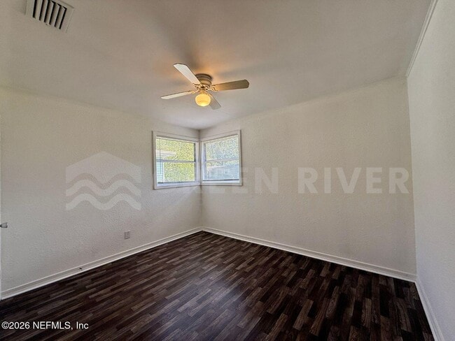 Building Photo - 4623 Suffolk Ave