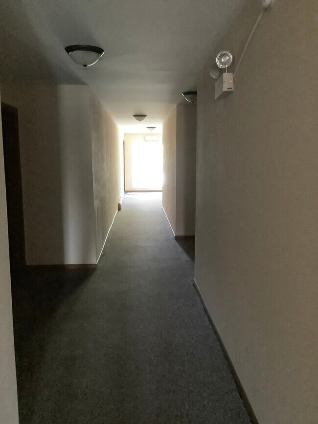 Building Photo - 10408 Menard Ave