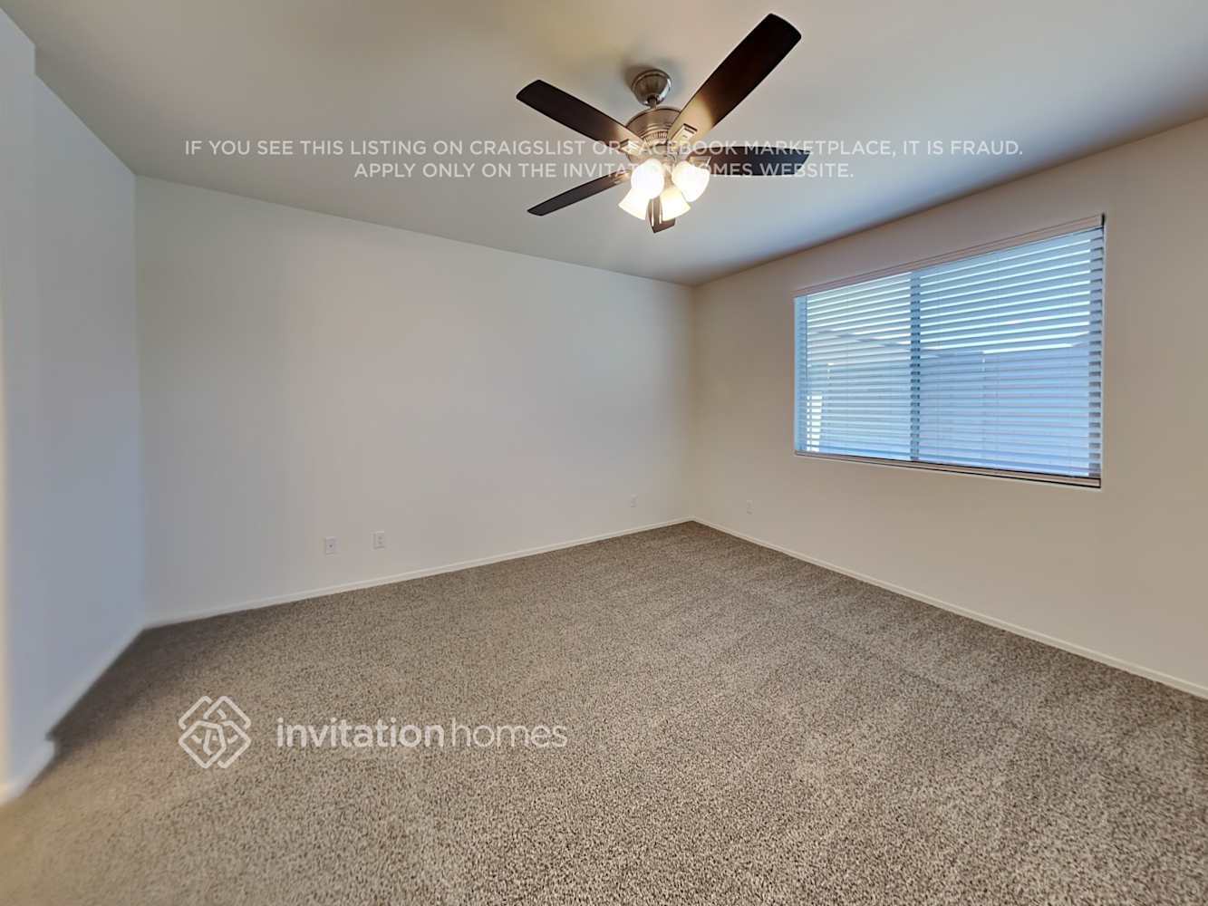 Building Photo - 17649 W Via De Luna Dr