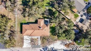 Building Photo - 107 Oak Crest