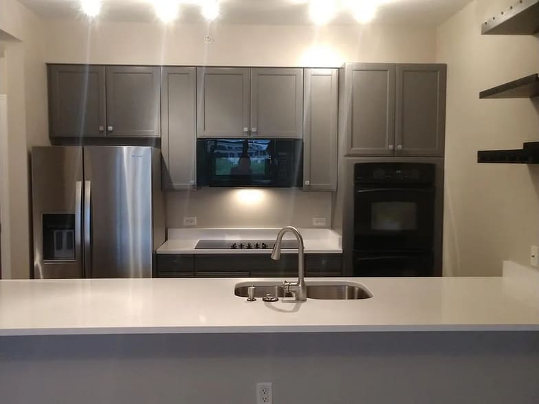 Building Photo - 1235 S Prairie Ave