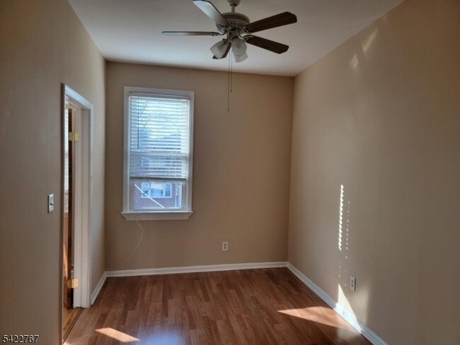 Building Photo - 138 Union Ave