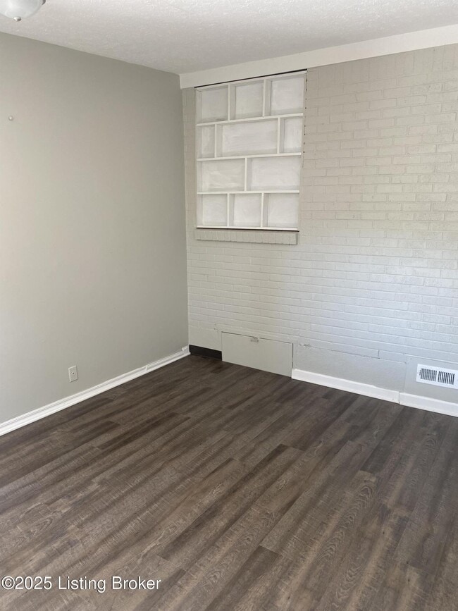 Building Photo - 3603 Cedarwood Way