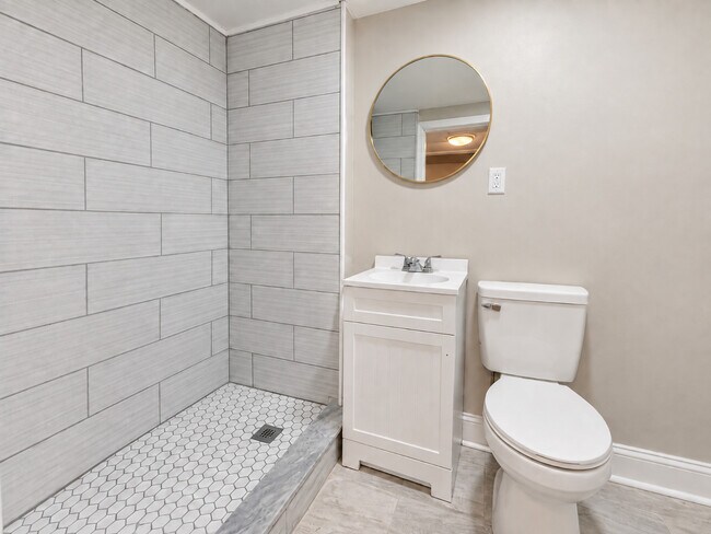 Building Photo - 2112 N 57th St