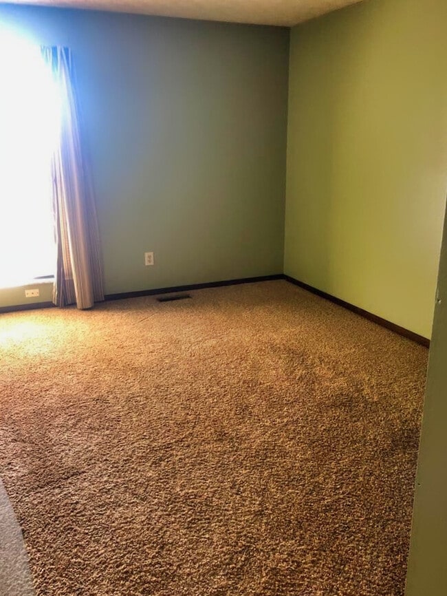 Building Photo - 3259 Donalda Ct