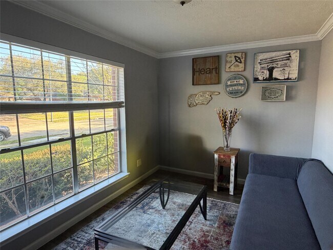 Building Photo - 7231 Brockington Dr