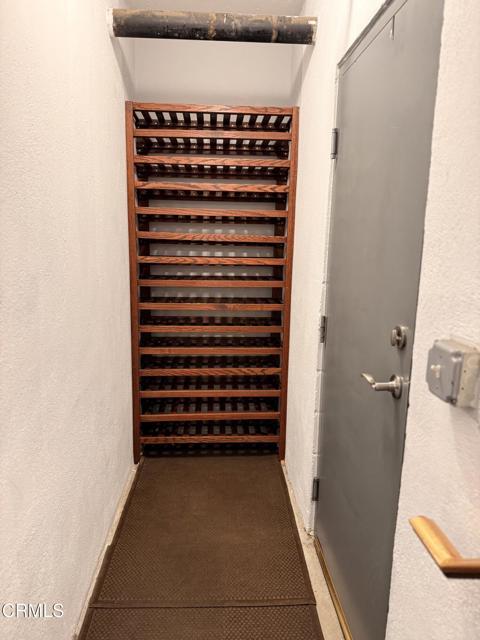 Building Photo - 96 N Craig Ave