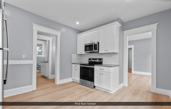 Building Photo - 74 4th St