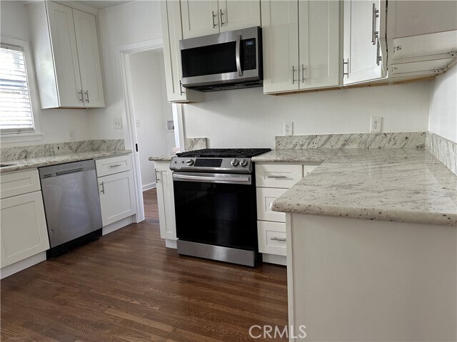 Building Photo - 1054 N Euclid Ave