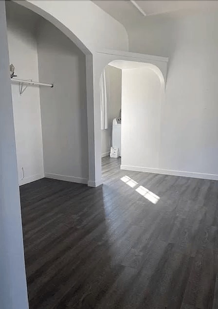 Floorplan - 1407 N Hobart Blvd