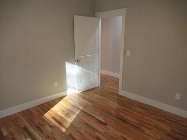 Building Photo - Beautiful New  – 3 Bedroom, 2 Bath Home in...