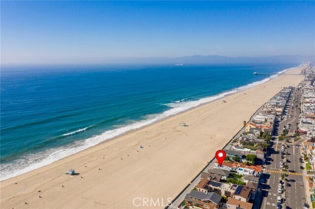 Building Photo - 2428 The Strand