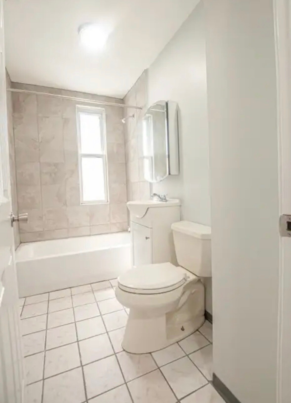 Building Photo - 9752 S Avenue J