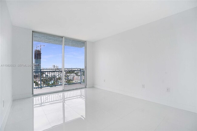 Building Photo - 90 Alton Rd