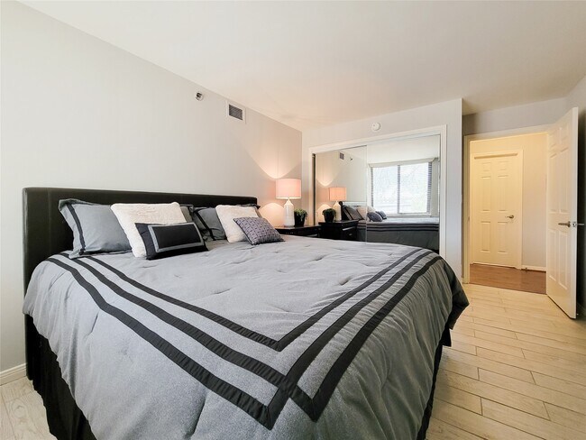 Building Photo - 3525 Sage Rd