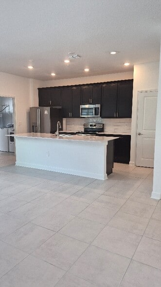 Building Photo - 11751 Boldface Dr.