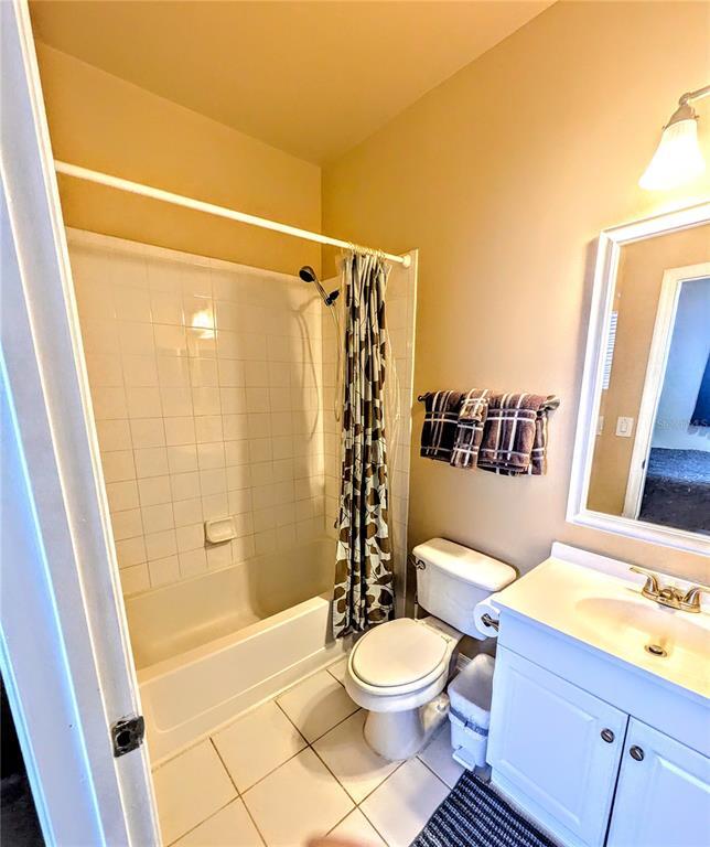 Building Photo - 5711 Bentgrass Dr