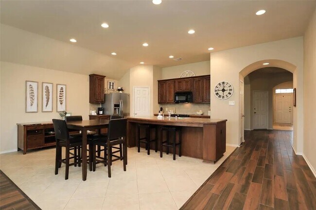 Building Photo - 13414 Barons Lake Ln