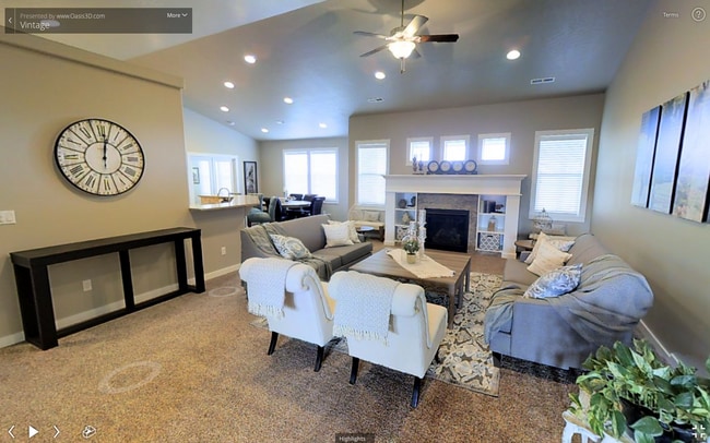 Building Photo - 4742 SW Volcano Ave