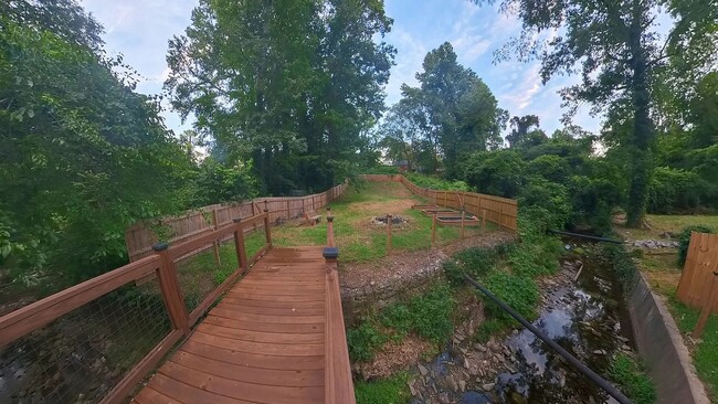 Building Photo - 35 Rockmart Dr NW