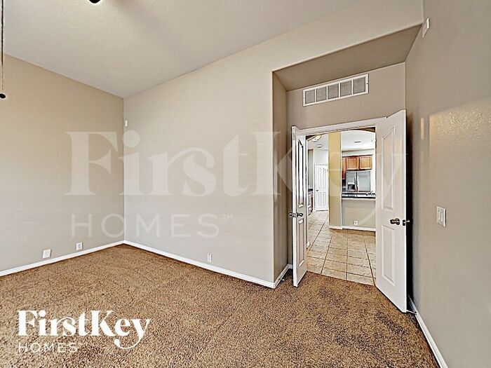 Building Photo - 816 Cutting Horse Dr