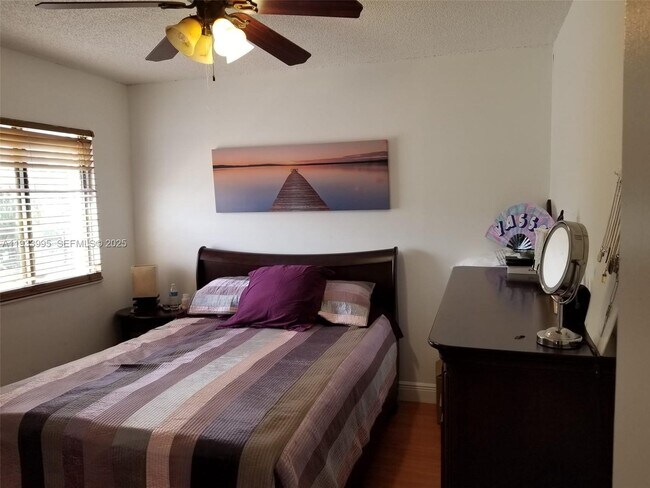 Building Photo - 9535 SW 148th Ave Cir E