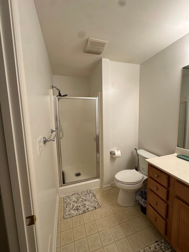 Building Photo - 103 Mummert Cir