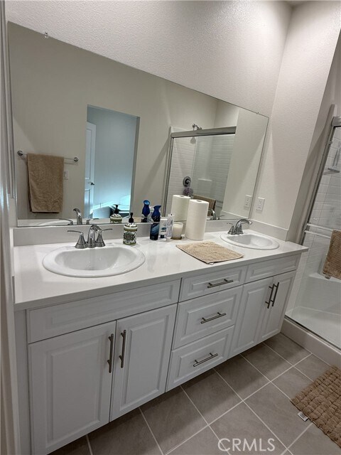 Building Photo - 243 S Sand Palm Dr